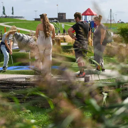 Tiny House Pioneer 19 Zur Meerseite - Tiny Village Harlesiel Carolinensiel